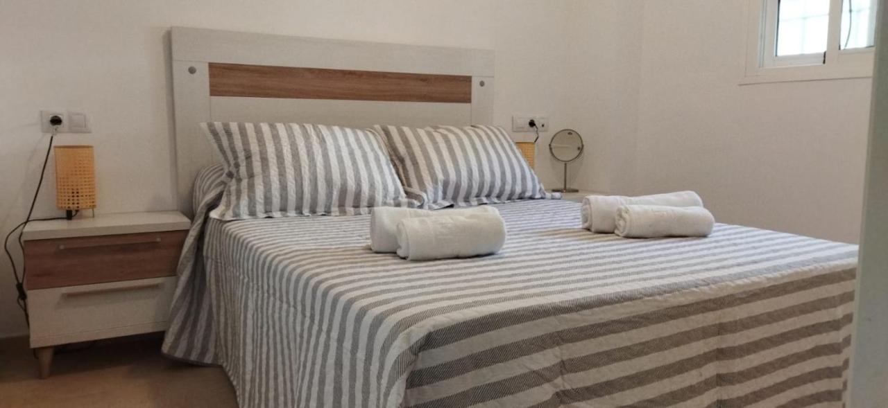 Apartamentos Costa De La Luz Playa Rota Buitenkant foto